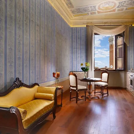 Piazza Del Campo Honeymoon Apartament Siena
