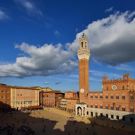 Piazza Del Campo Honeymoon Appartamento